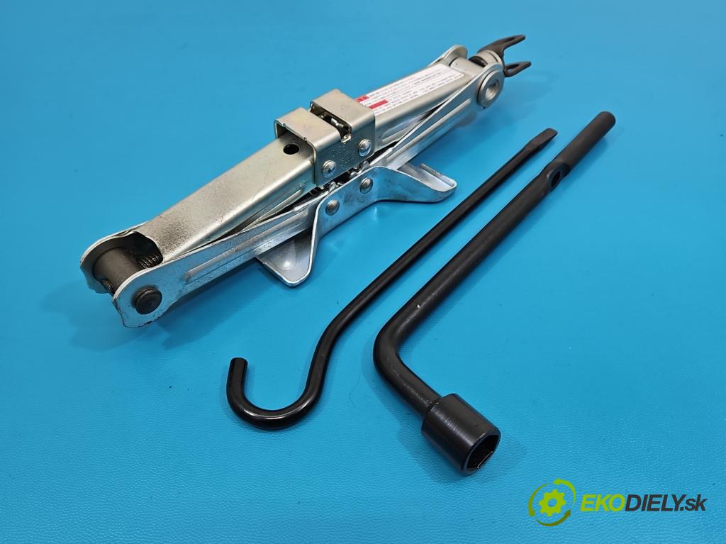 Suzuki Swift Mk7 2010-2017 1.2 16V 94 hp manual 69 kW 1242 cm3 5- mechanismus stahování automobilový 