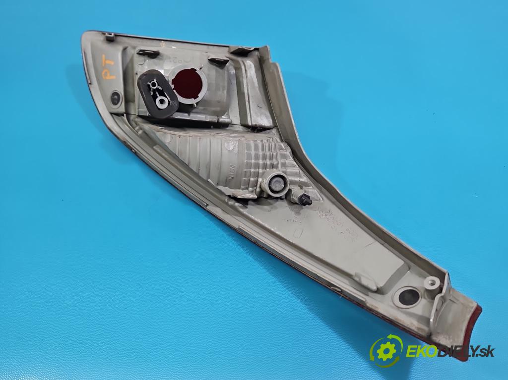 Renault Megane III 2008-2016 1.6 16V 110 HP manual 81 kW 1598 cm3 5- svetlo / reflektor zadné pravé 265500009R (Kľučka dverí ostatné)