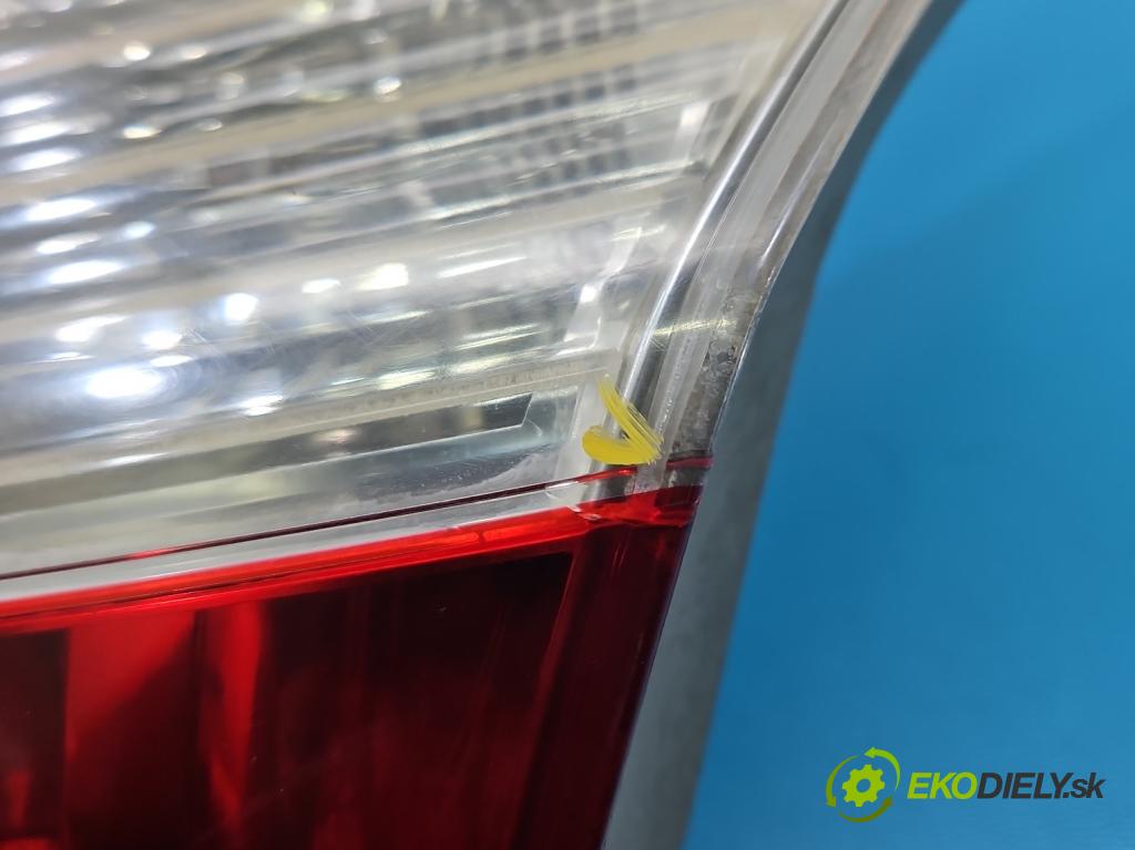 Renault Megane III 2008-2016 1.6 16V 110 HP manual 81 kW 1598 cm3 5- svetlo / reflektor zadné pravé 265500009R (Kľučka dverí ostatné)