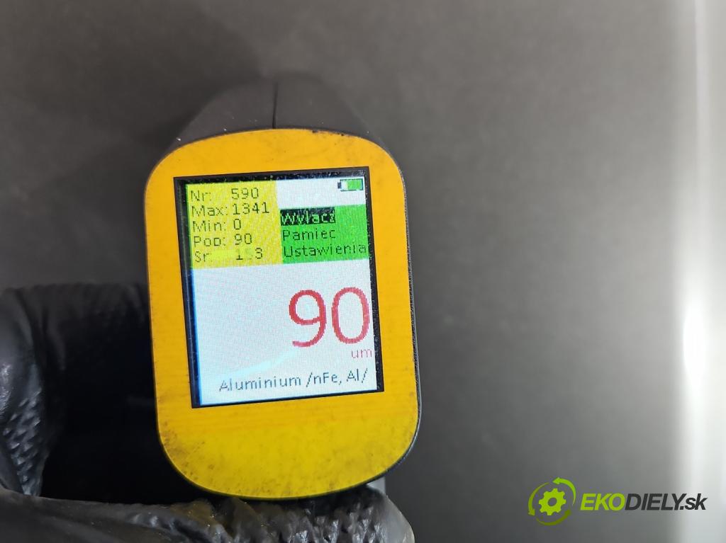 Volvo V70 III 2007-2016 2.0 16V 145 HP manual 107 kW 1999 cm3 5- kapota predná