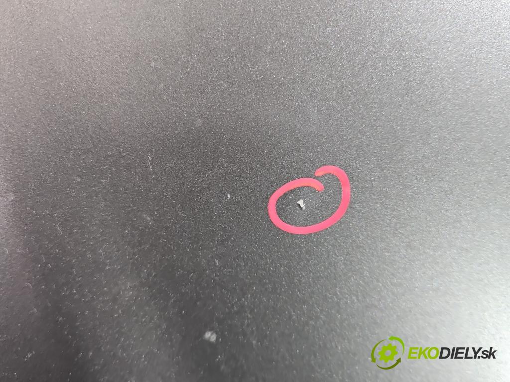 Volvo V70 III 2007-2016 2.0 16V 145 HP manual 107 kW 1999 cm3 5- kapota predná