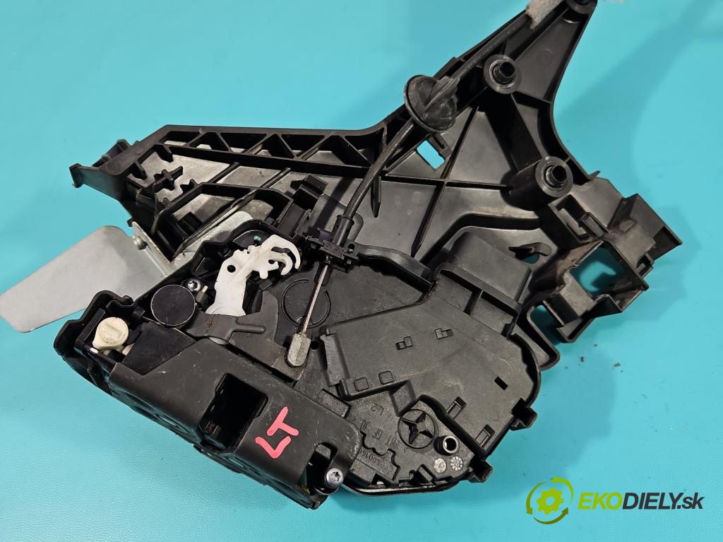 Volvo V70 III 2007-2016 2.0 16V 145 HP manual 107 kW 1999 cm3 5- zámok zadné ľavý 31253667