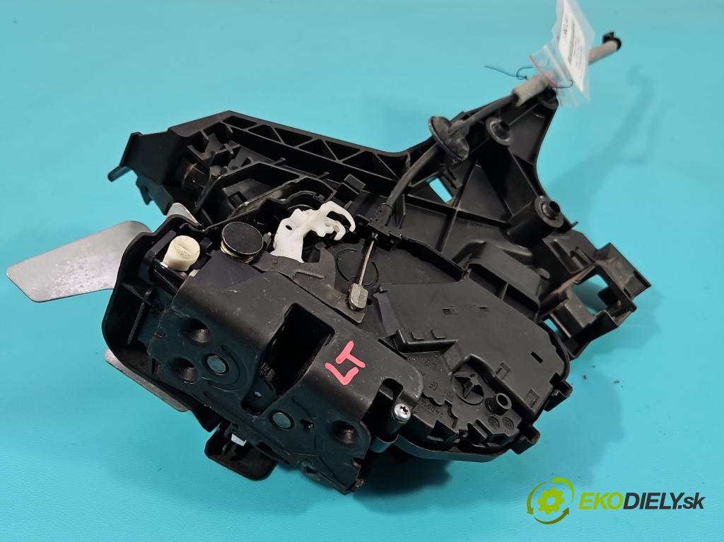 Volvo V70 III 2007-2016 2.0 16V 145 HP manual 107 kW 1999 cm3 5- zámok zadné ľavý 31253667