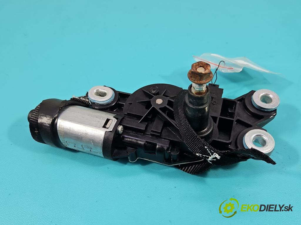 Volvo V70 III 2007-2016 2.0 16V 145 HP manual 107 kW 1999 cm3 5- motor stieračov zadné 30663891