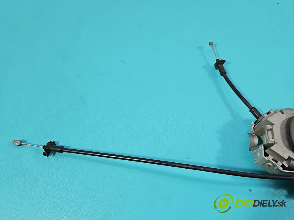 Volvo V70 III 2007-2016 2.0 16V 145 hp manual 107 kW 1999 cm3 5- klika přední levé  (Vnější přední levá klika dveří)