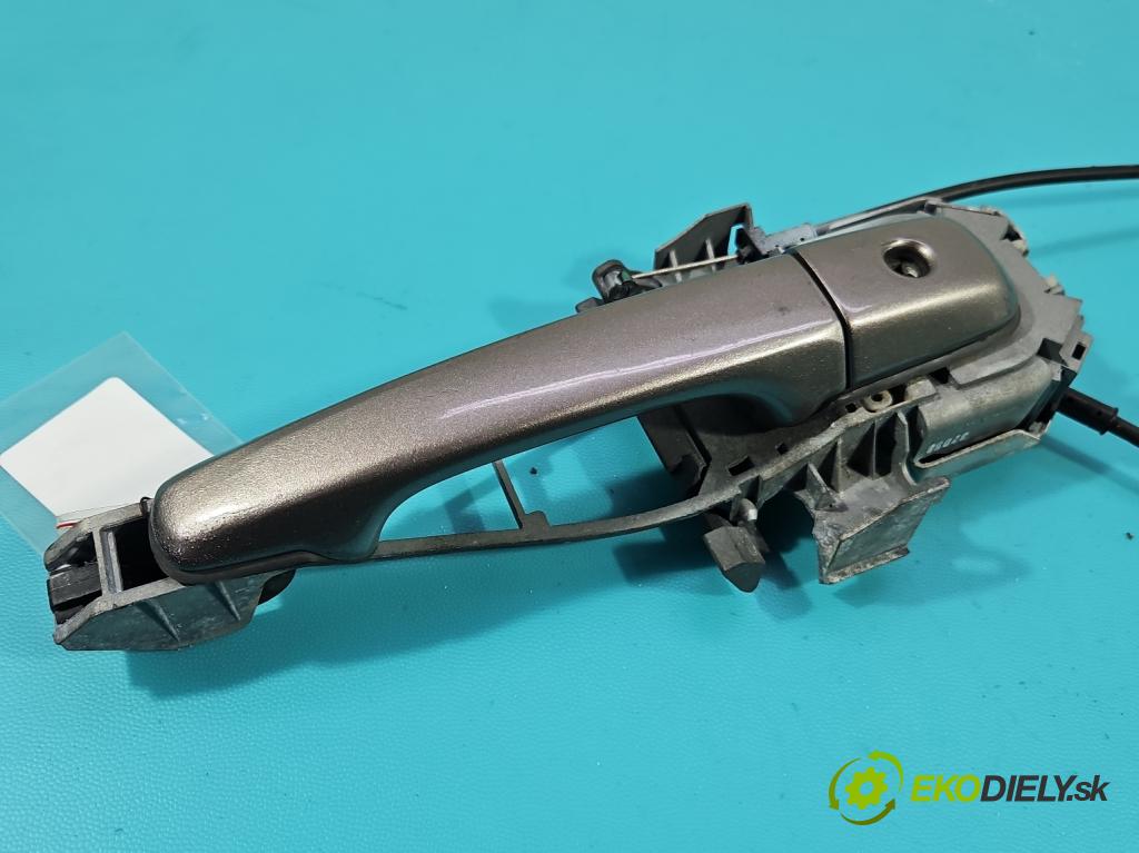 Volvo V70 III 2007-2016 2.0 16V 145 hp manual 107 kW 1999 cm3 5- klika přední levé  (Vnější přední levá klika dveří)