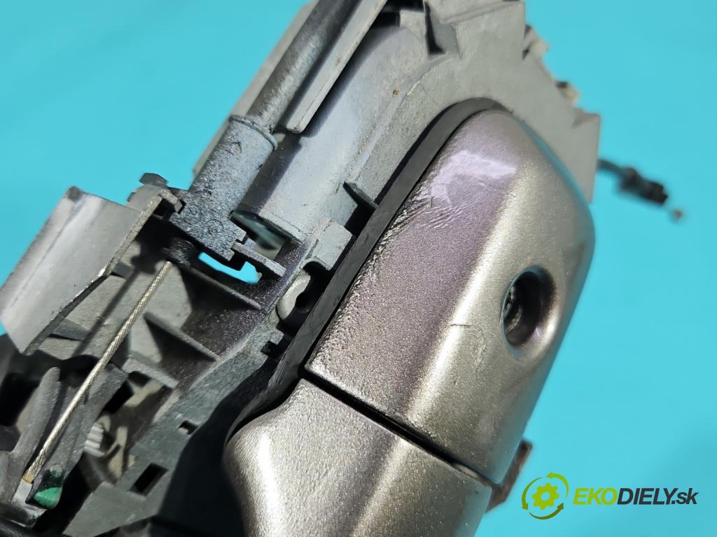 Volvo V70 III 2007-2016 2.0 16V 145 hp manual 107 kW 1999 cm3 5- klika přední levé  (Vnější přední levá klika dveří)