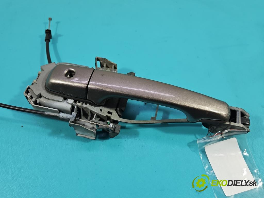 Volvo V70 III 2007-2016 2.0 16V 145 hp manual 107 kW 1999 cm3 5- klika přední levé  (Vnější přední levá klika dveří)