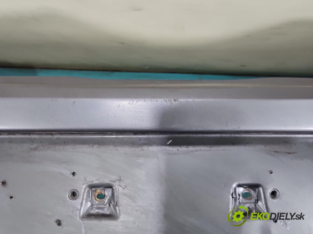 Opel Astra III 2004-2014 1.7 cdti 80 hp manual 59 kW 1686 cm3 5- nárazník zadní  (Klika dveří ostatní)