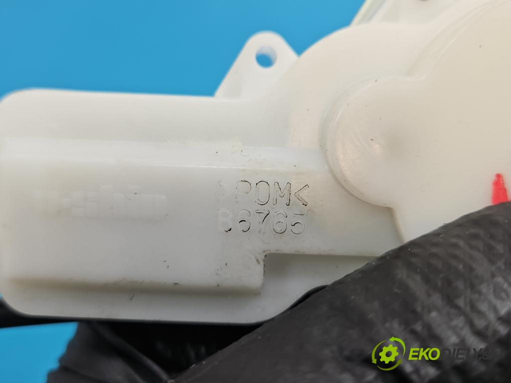 Suzuki Swift Mk7 2010-2017 1.2 16V 94 HP manual 69 kW 1242 cm3 5- zámok kufrové dvere zadné