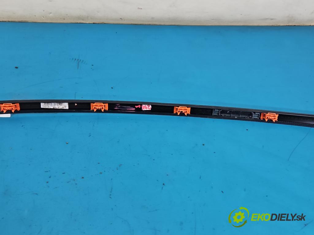 Mercedes S W222 2013-2020 3.0 cdi (656929) 340KM: automatic 250 kW 2925 cm3 4- lišta střecha: pravé A2226906801