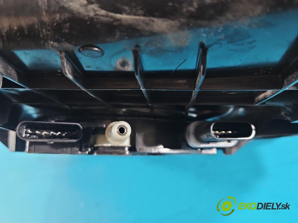 Skoda Superb IV 2023- 2.0 TDI 150 HP automatic 110 kW 1968 cm3 5- Nádrž: AdBlue: 0444040051