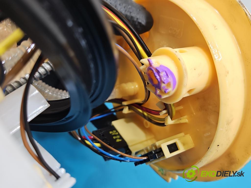 Skoda Superb IV 2023- 2.0 TDI 150 hp automatic 110 kW 1968 cm3 5- čerpadlo paliva 3Q0919050H