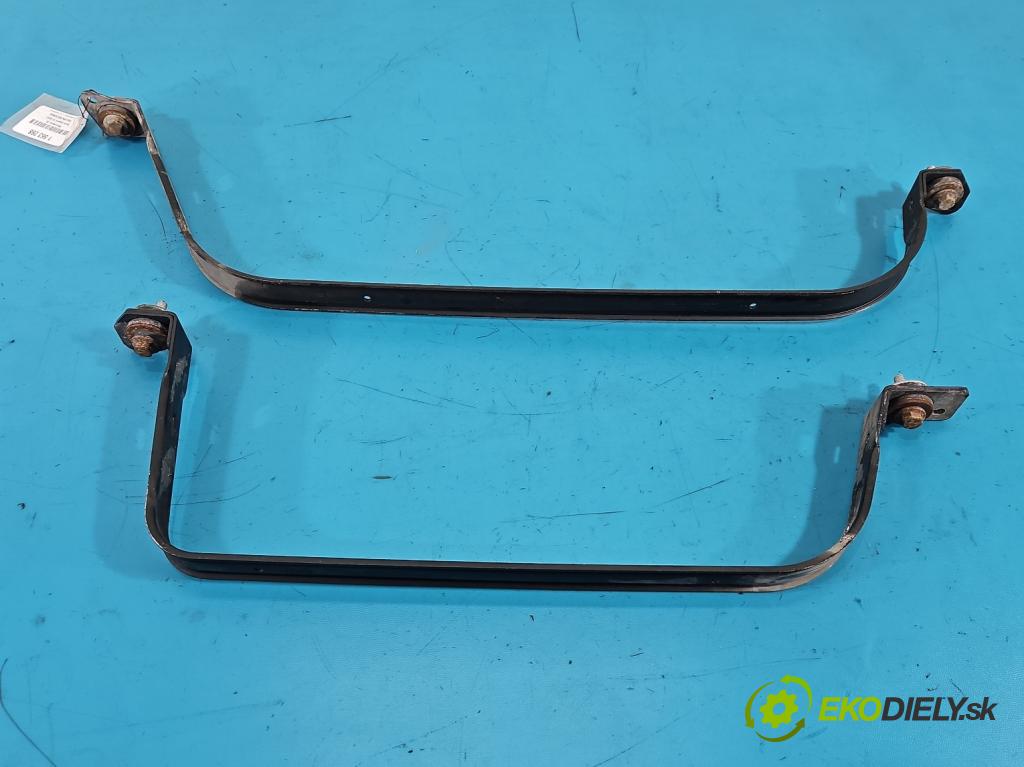 Skoda Superb IV 2023- 2.0 TDI 150 hp automatic 110 kW 1968 cm3 5- Upevnění: 3Q0201653