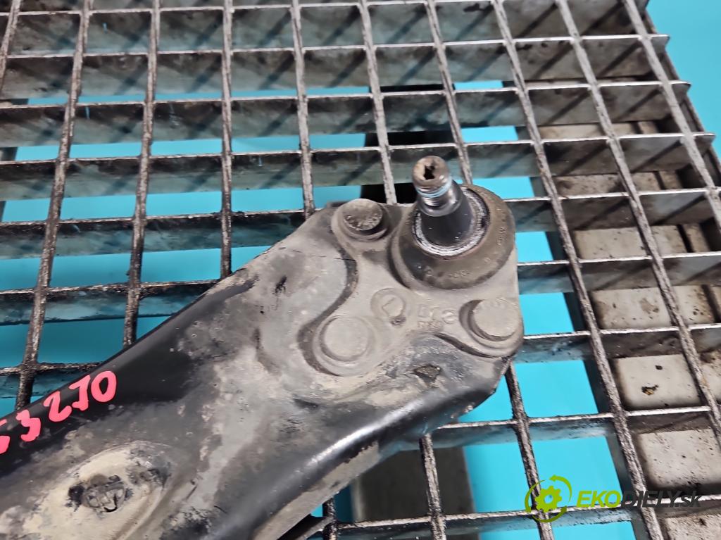 Skoda Superb IV 2023- 2.0 TDI 150 HP automatic 110 kW 1968 cm3 5- predné ľavý  (Kľučka dverí ostatné)