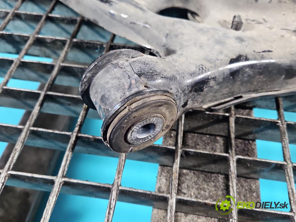 Skoda Superb IV 2023- 2.0 TDI 150 HP automatic 110 kW 1968 cm3 5- predné ľavý  (Kľučka dverí ostatné)