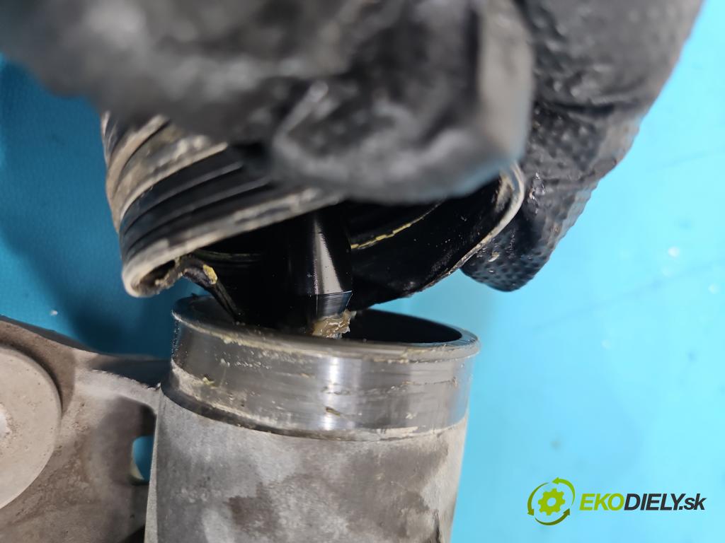 Skoda Superb IV 2023- 2.0 TDI 150 HP automatic 110 kW 1968 cm3 5- Ozubené kolo: volant 3WA423050L