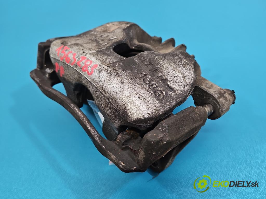 Skoda Superb IV 2023- 2.0 TDI 150 HP automatic 110 kW 1968 cm3 5- brzdič predné pravý 5WA615106CK (Kľučka dverí ostatné)