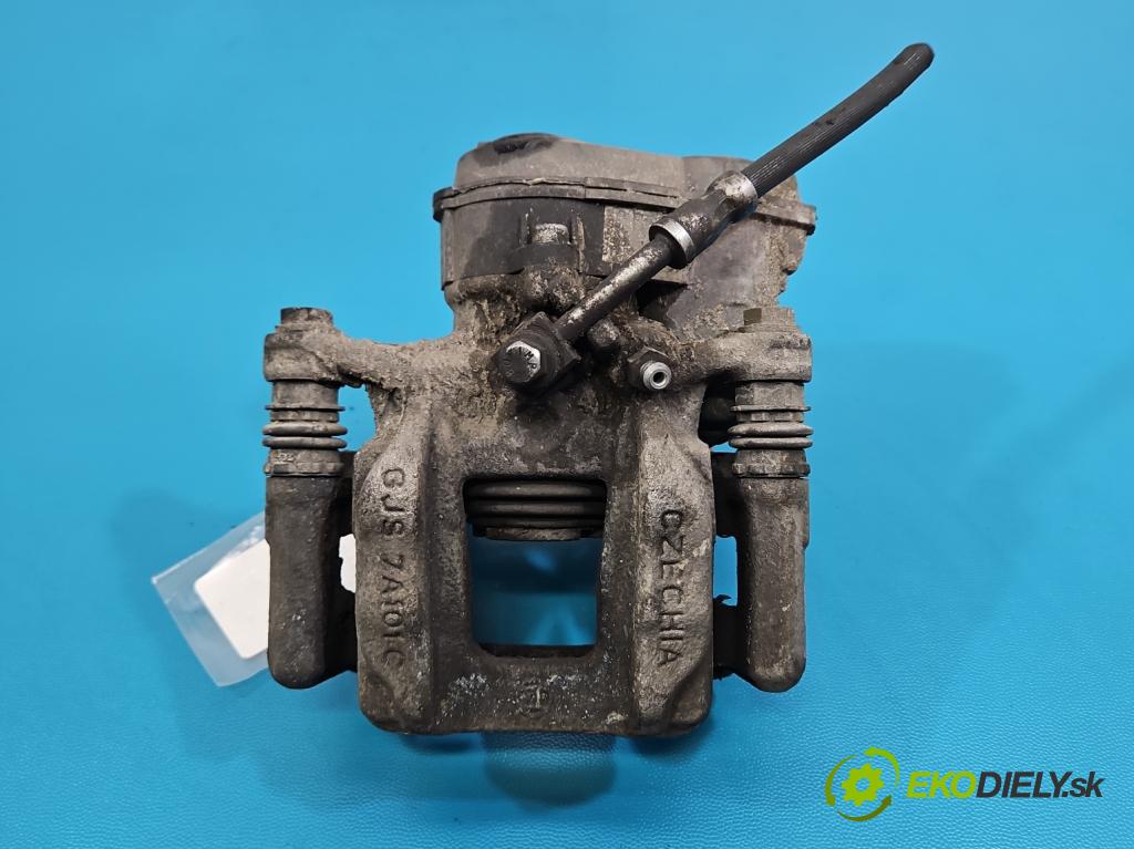 Skoda Superb IV 2023- 2.0 TDI 150 hp automatic 110 kW 1968 cm3 5- brzdič zadní levý  (Klika dveří ostatní)