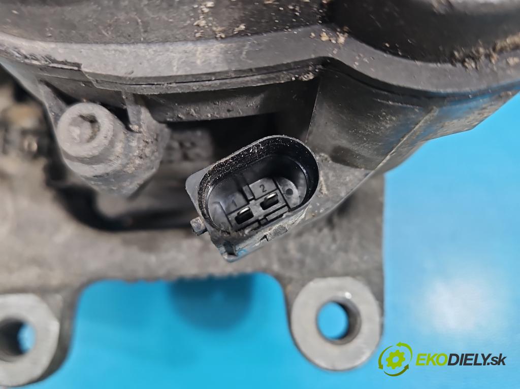 Skoda Superb IV 2023- 2.0 TDI 150 HP automatic 110 kW 1968 cm3 5- brzdič zadné pravý  (Kľučka dverí ostatné)