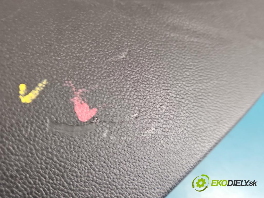 Skoda Superb IV 2023- 2.0 TDI 150 hp automatic 110 kW 1968 cm3 5- Tapacír: dveře zadní pravé 3P0867212