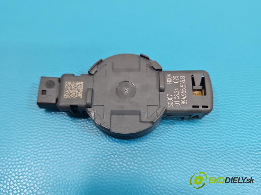 Skoda Superb IV 2023- 2.0 TDI 150 HP automatic 110 kW 1968 cm3 5- snímač déšť: 89A955555B (Snímač dažďa)