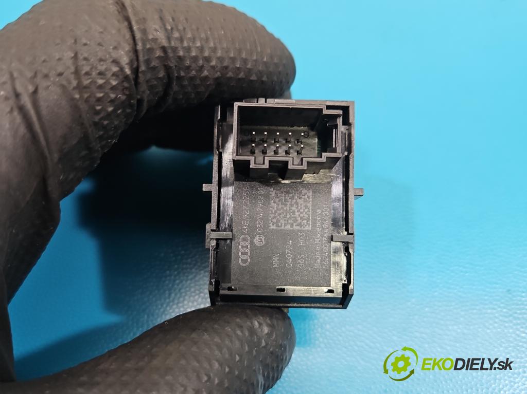 Skoda Superb IV 2023- 2.0 TDI 150 HP automatic 110 kW 1968 cm3 5- prepínač brzda: ručný 4KE927255B (Prepínacie páčky pod volantom)