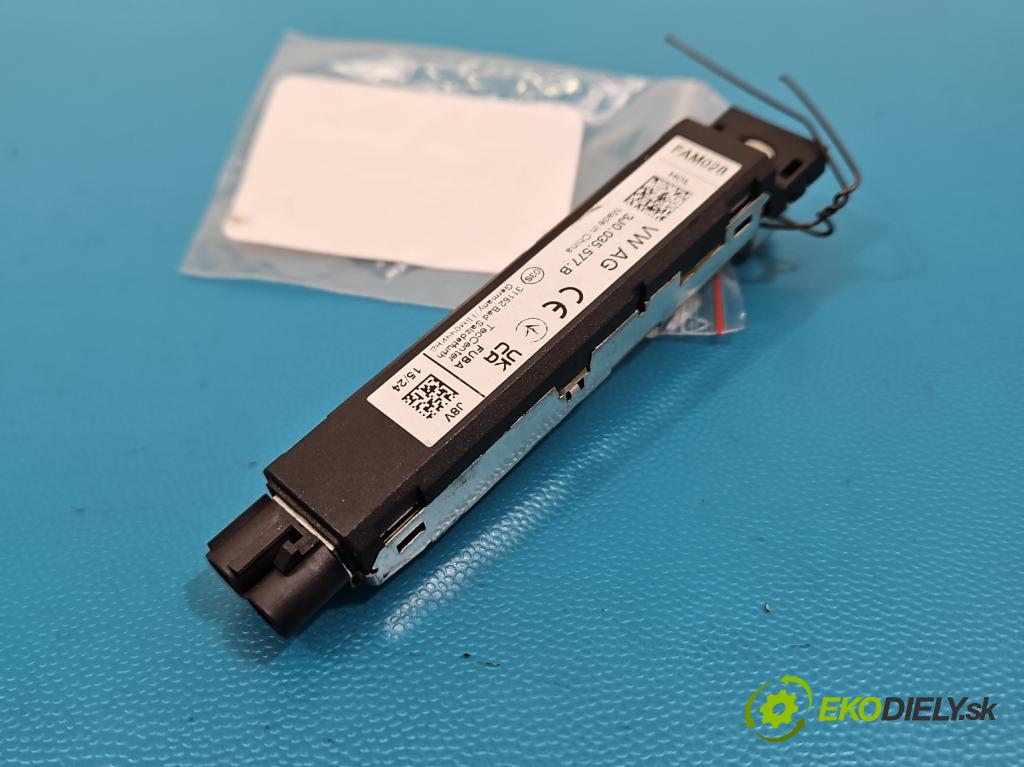 Skoda Superb IV 2023- 2.0 TDI 150 hp automatic 110 kW 1968 cm3 5- Zesilovač: 3J0035577B (Zesilovač)