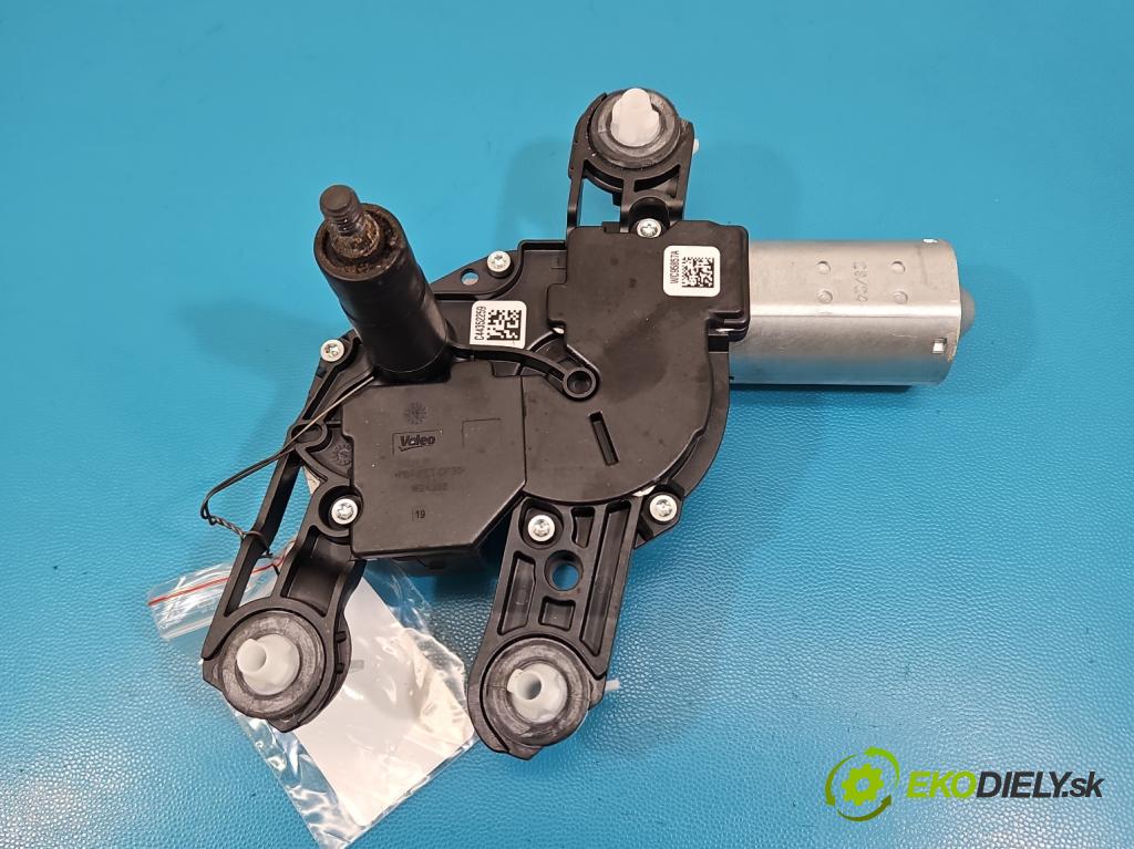 Skoda Superb IV 2023- 2.0 TDI 150 HP automatic 110 kW 1968 cm3 5- motor stieračov zadné 3J0955711A