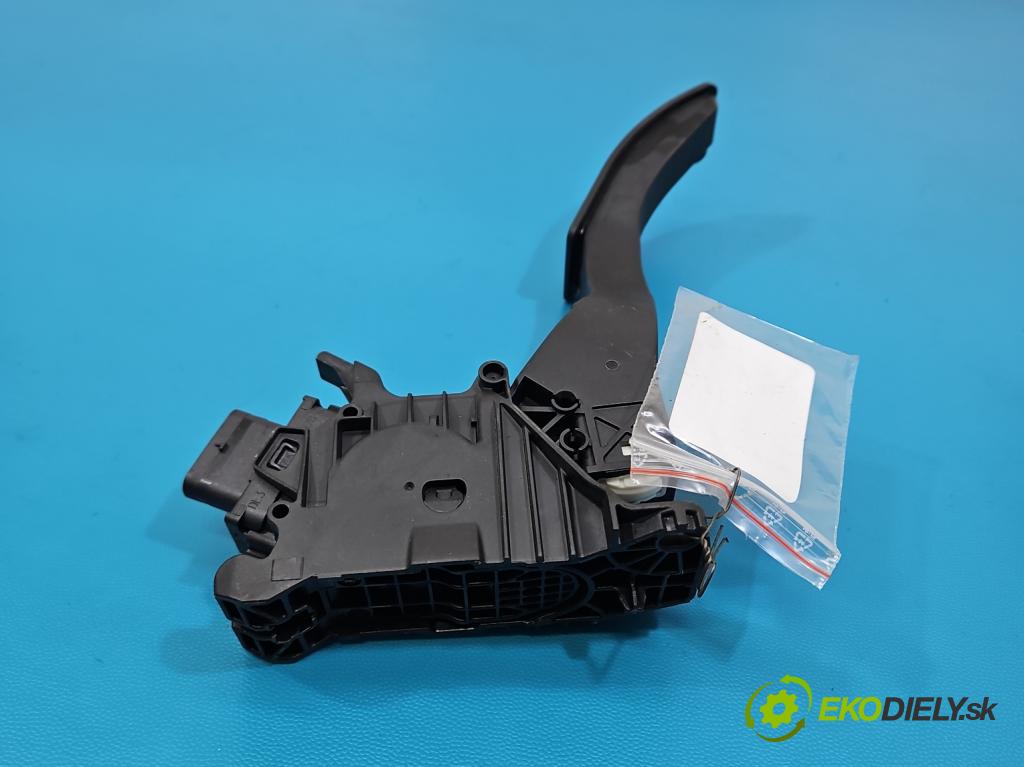 Skoda Superb IV 2023- 2.0 TDI 150 hp automatic 110 kW 1968 cm3 5- pedal plyn: potenciometr: 3WA723503