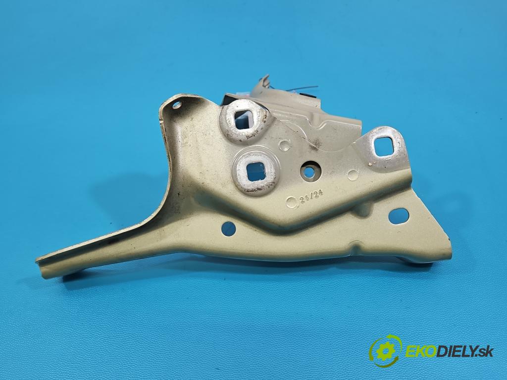 Skoda Superb IV 2023- 2.0 TDI 150 HP automatic 110 kW 1968 cm3 5- Upevnenie: 3P0821227