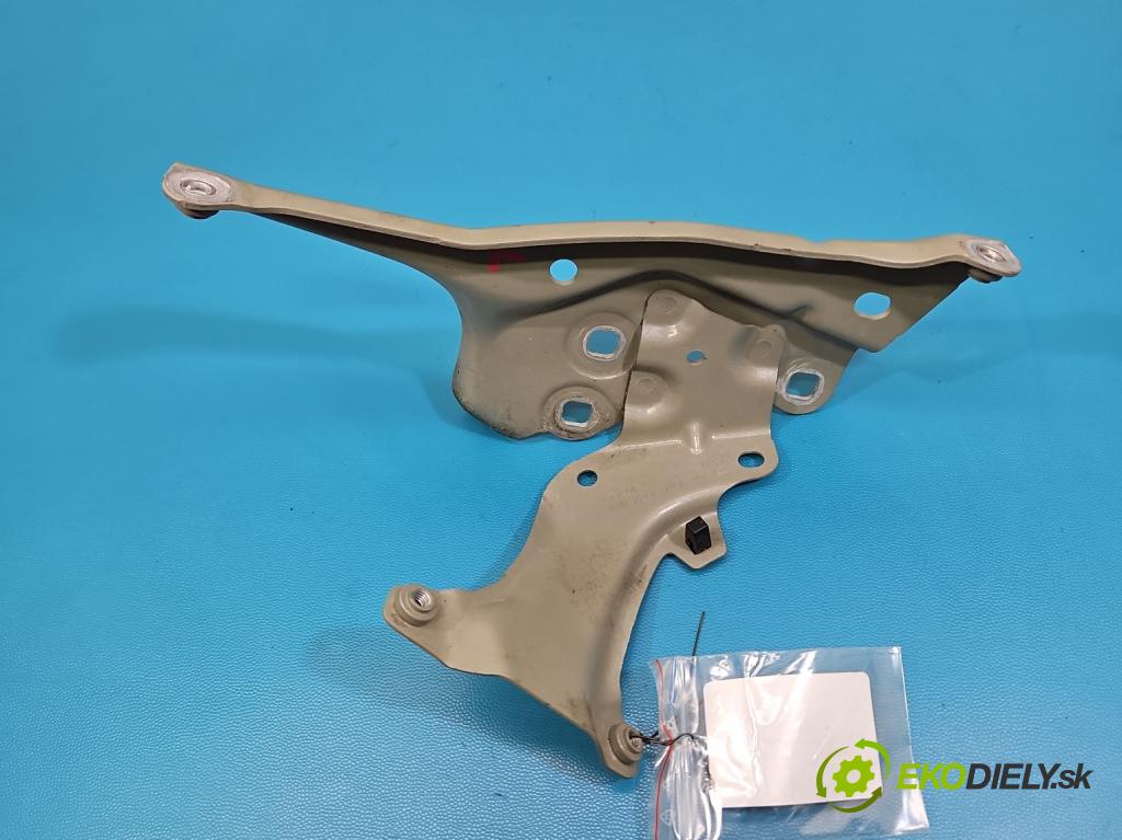 Skoda Superb IV 2023- 2.0 TDI 150 HP automatic 110 kW 1968 cm3 5- Upevnenie: 3P0821227