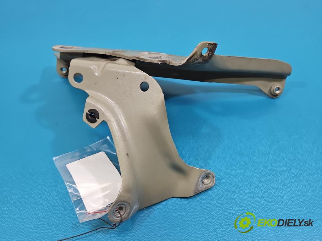 Skoda Superb IV 2023- 2.0 TDI 150 HP automatic 110 kW 1968 cm3 5- Upevnenie: 3P0821227