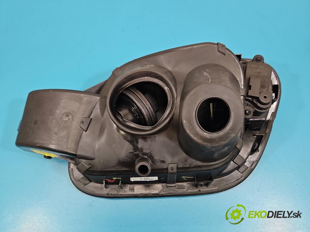 Skoda Superb IV 2023- 2.0 TDI 150 HP automatic 110 kW 1968 cm3 5- Klapka nádrže palivo 3P0809702A (Kľučka dverí ostatné)