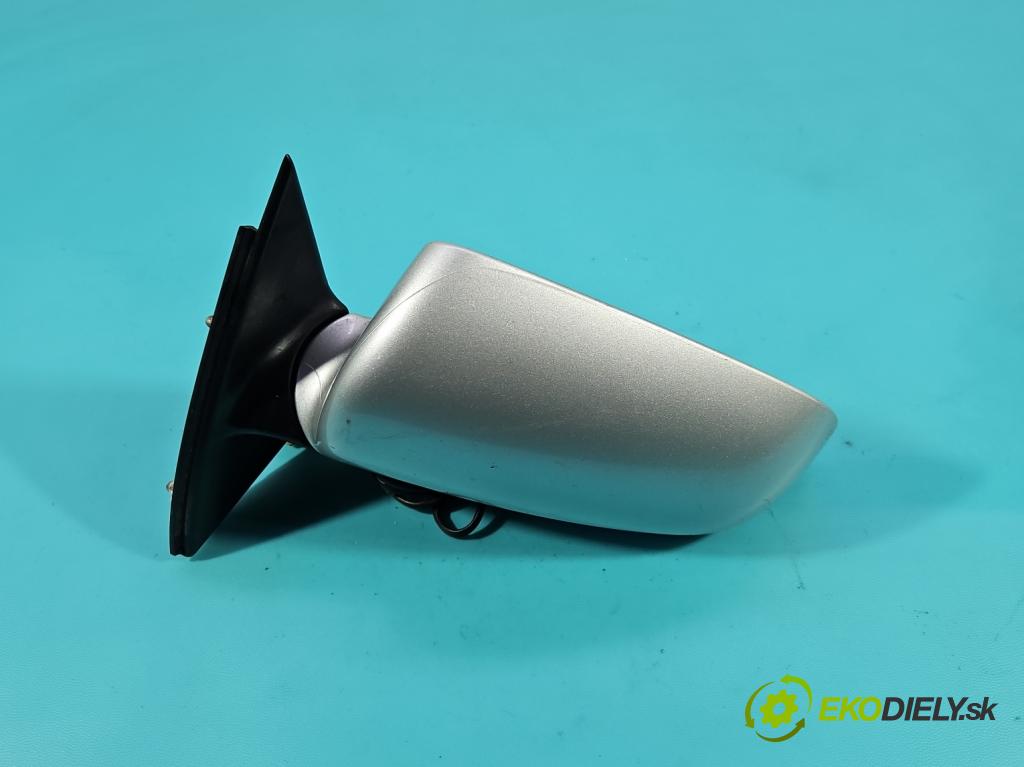 Audi A4 B6 2000-2004 1.9 tdi 131 HP manual 96 kW 1896 cm3 5- zrkadlo ľavé  (Kľučka dverí ostatné)