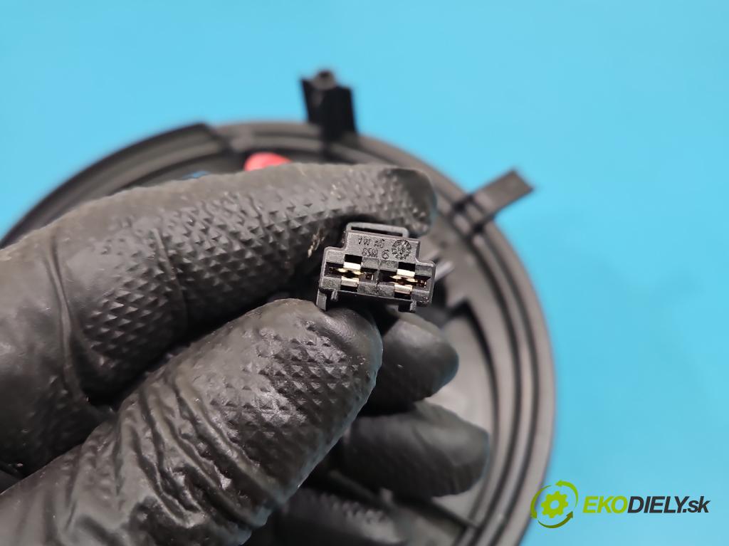 Skoda Superb IV 2023- 2.0 TDI 150 hp automatic 110 kW 1968 cm3 5- ventilátor vzduchu 5WB819015