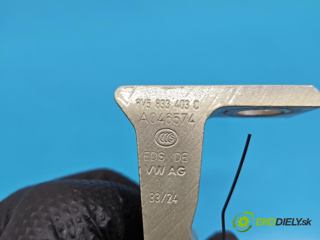 Skoda Superb IV 2023- 2.0 TDI 150 hp automatic 110 kW 1968 cm3 5- Závěs: dveře přední levý 8V5833403C