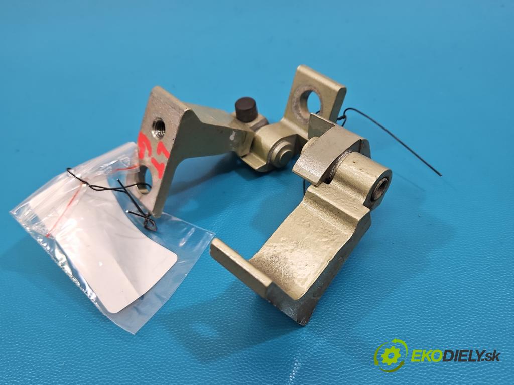 Skoda Superb IV 2023- 2.0 TDI 150 hp automatic 110 kW 1968 cm3 5- Závěs: dveře zadní levý 8V5833403C