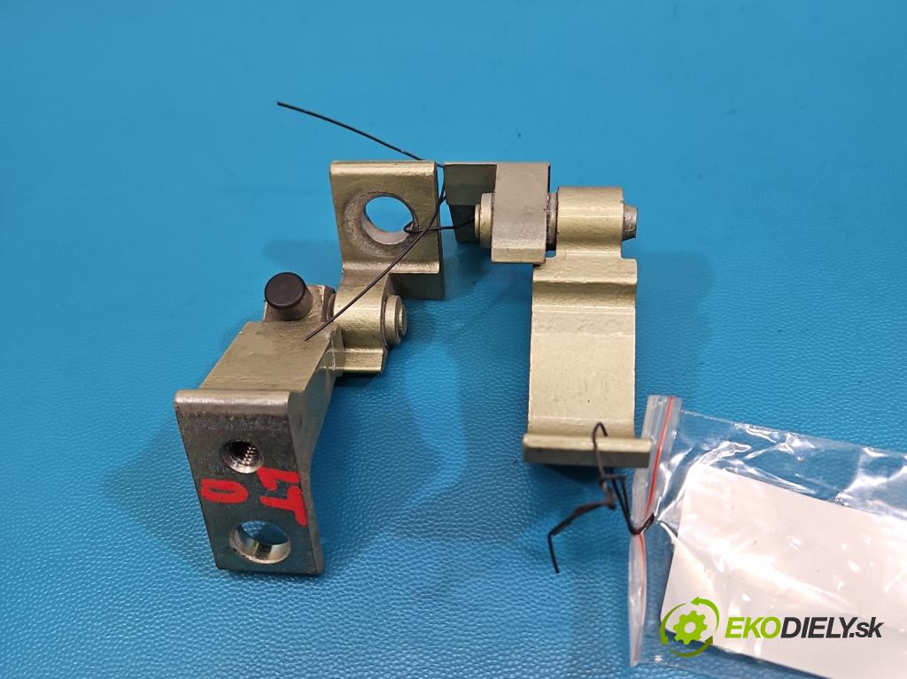 Skoda Superb IV 2023- 2.0 TDI 150 hp automatic 110 kW 1968 cm3 5- Závěs: dveře zadní levý 8V5833403C