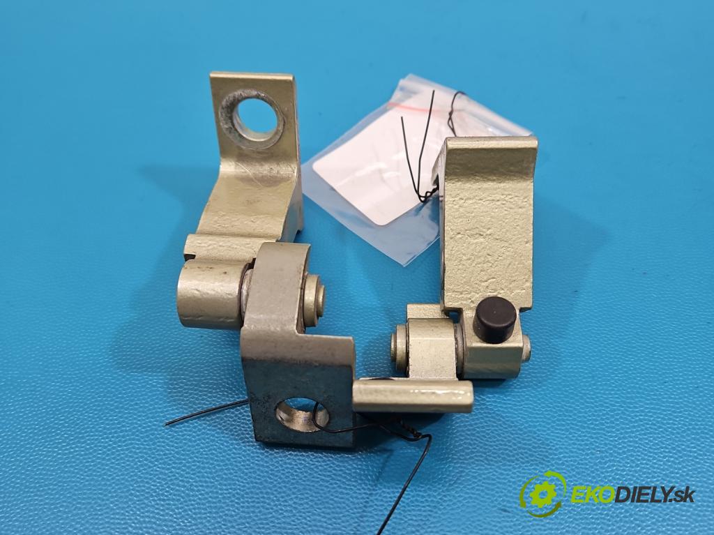 Skoda Superb IV 2023- 2.0 TDI 150 hp automatic 110 kW 1968 cm3 5- Závěs: dveře zadní levý 8V5833403C