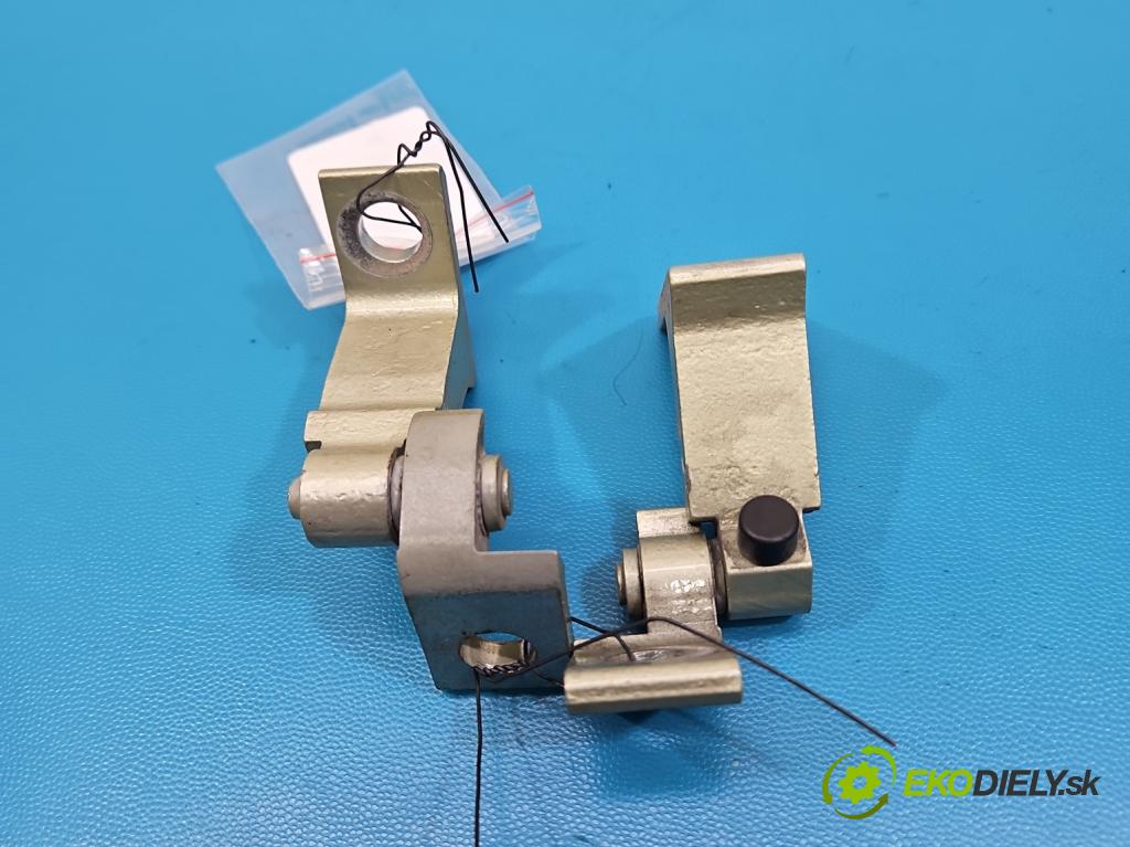 Skoda Superb IV 2023- 2.0 TDI 150 hp automatic 110 kW 1968 cm3 5- Závěs: dveře zadní levý 8V5833403C