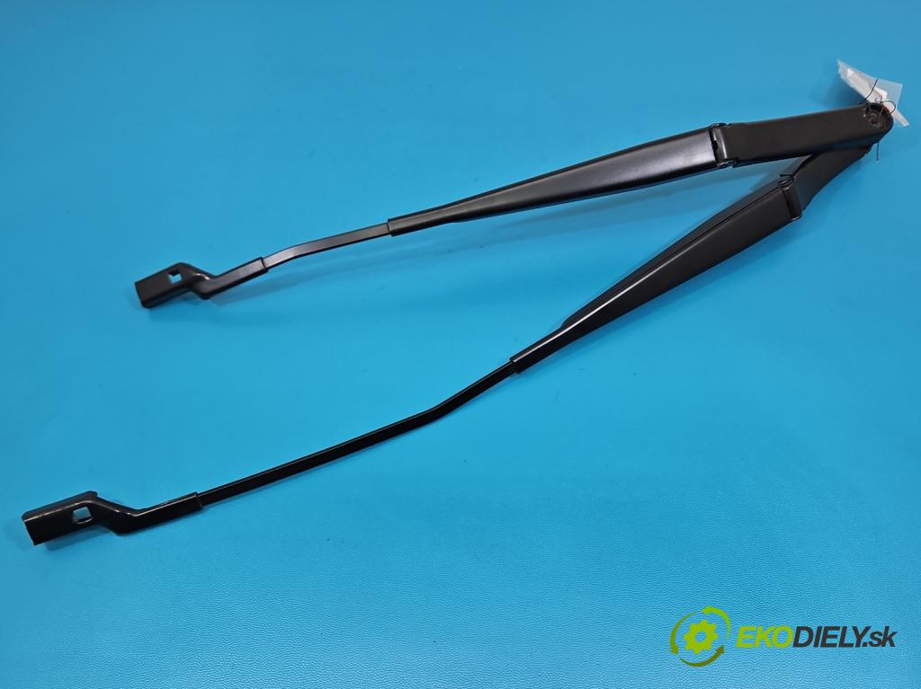 Skoda Superb IV 2023- 2.0 TDI 150 HP automatic 110 kW 1968 cm3 5- rameno stieračov predné komplet 3G1955409