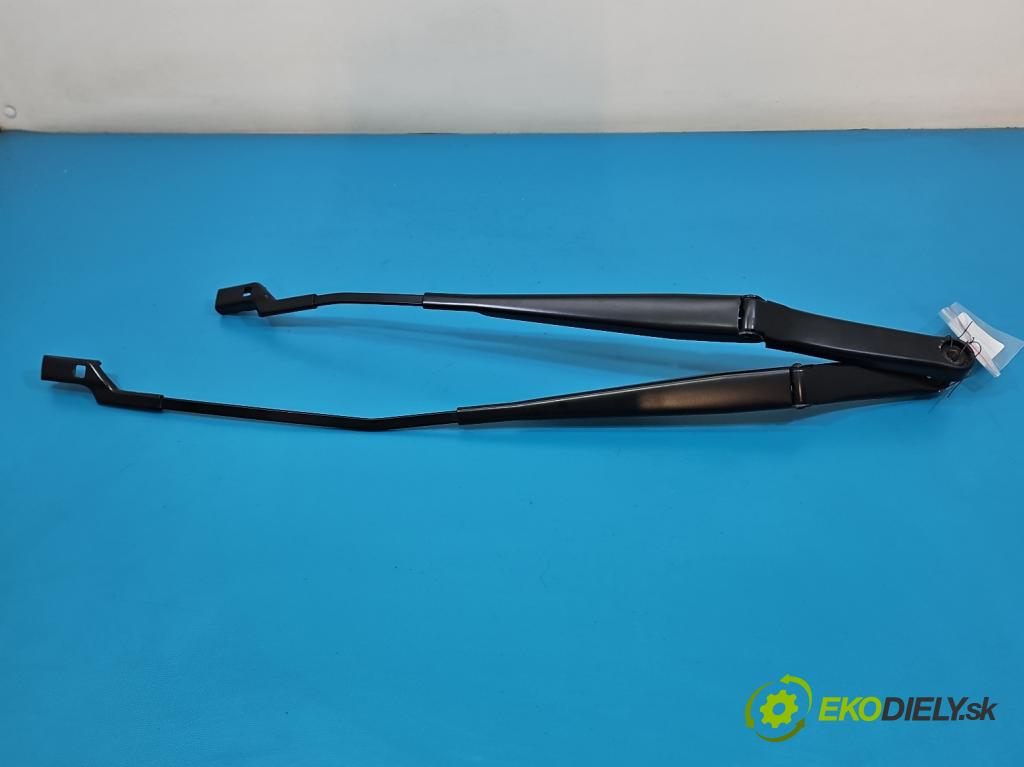 Skoda Superb IV 2023- 2.0 TDI 150 HP automatic 110 kW 1968 cm3 5- rameno stieračov predné komplet 3G1955409