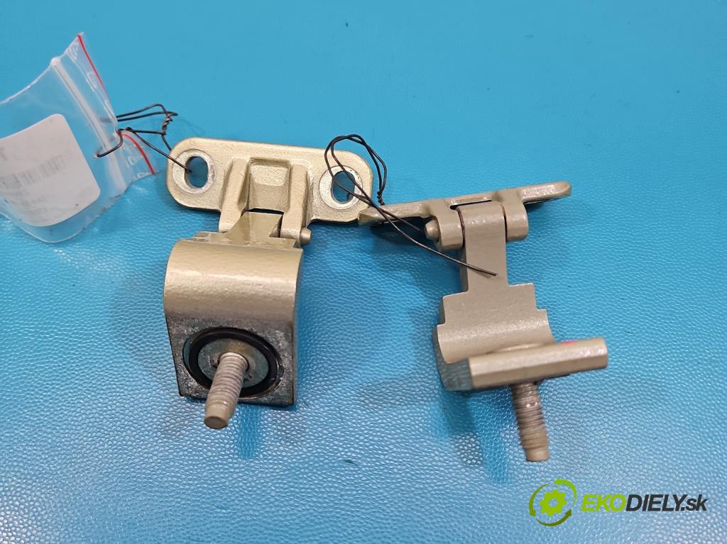 Skoda Superb IV 2023- 2.0 TDI 150 HP automatic 110 kW 1968 cm3 5- Závěs: kufrové dvere zadné 8V3827299B