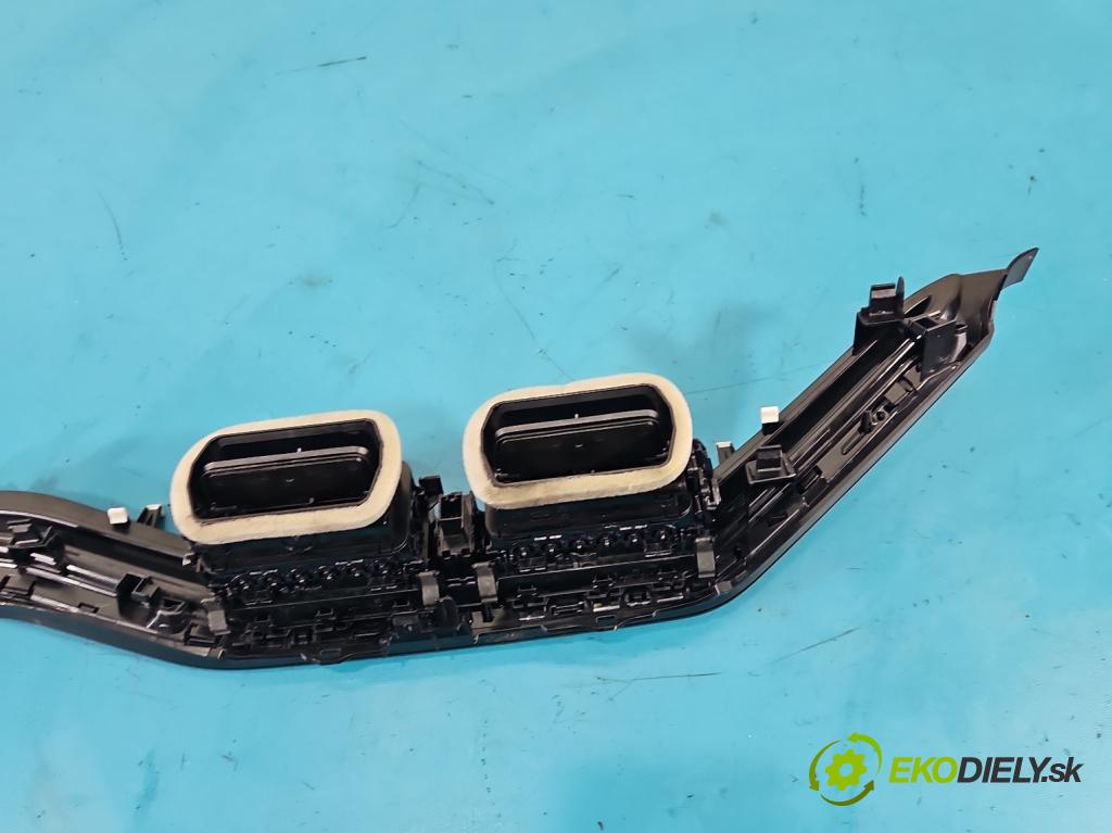 Skoda Superb IV 2023- 2.0 TDI 150 hp automatic 110 kW 1968 cm3 5- Mřížka: topení medián: 3P1853328 (Mřížka topení)