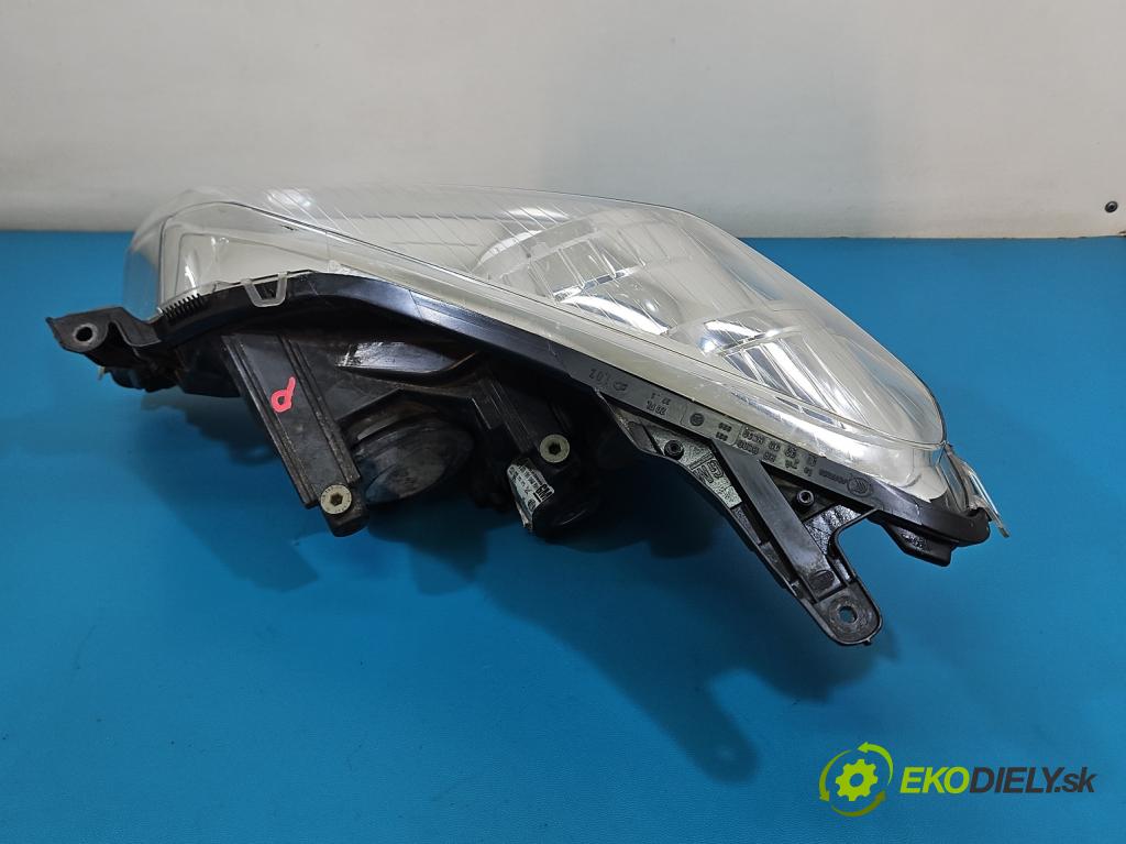 Opel Astra III 2004-2014 1.7 cdti 80 HP manual 59 kW 1686 cm3 5- Reflektor: pravý 1LG270370-54 (Svetlo predné pravé)