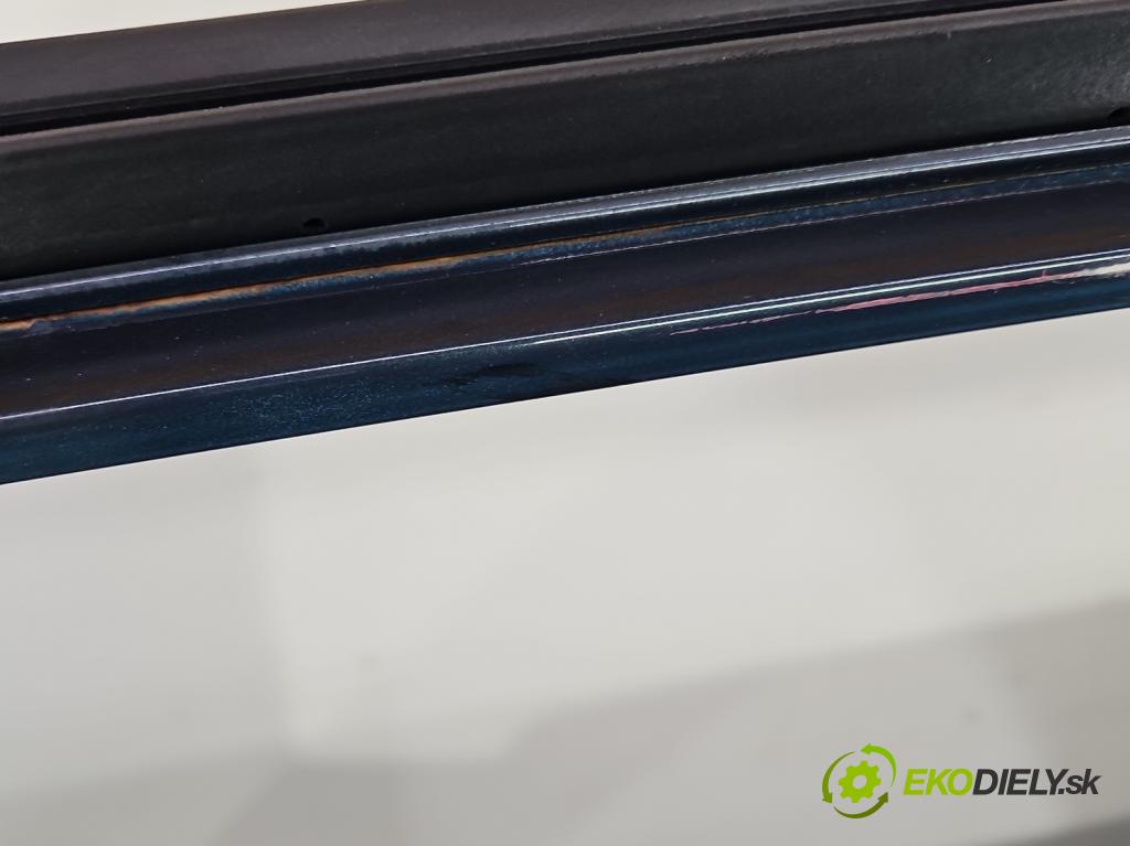 Kia Ceed I 2006-2012 2.0 crdi 140 hp manual 103 kW 1991 cm3 5- dveře zadní levé  (Klika dveří ostatní)