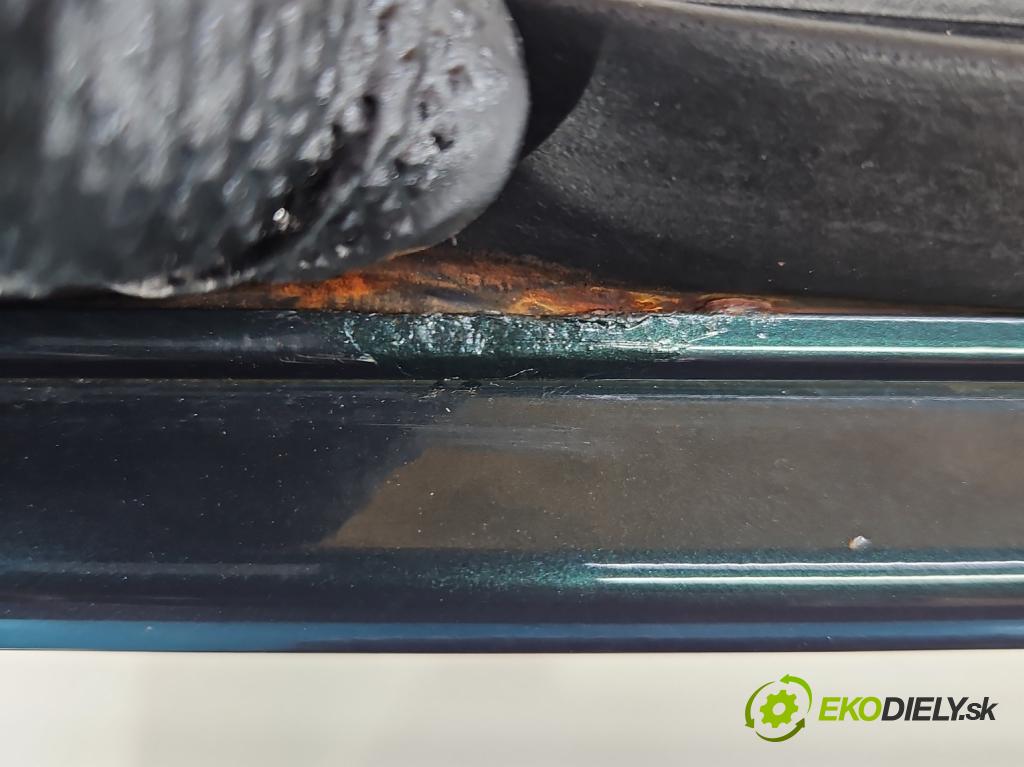 Kia Ceed I 2006-2012 2.0 crdi 140 hp manual 103 kW 1991 cm3 5- dveře zadní pravé  (Klika dveří ostatní)