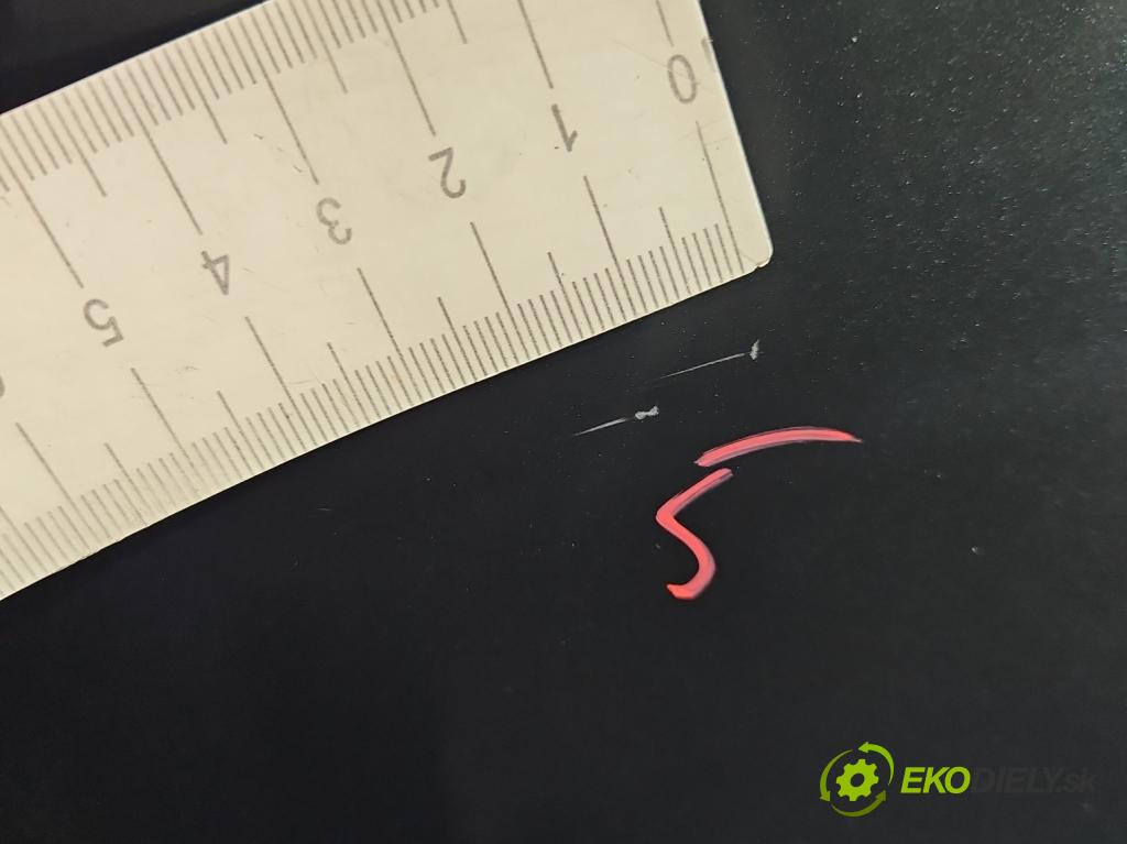 Kia Ceed I 2006-2012 2.0 crdi 140 HP manual 103 kW 1991 cm3 5- dvere zadné pravé  (Kľučka dverí ostatné)