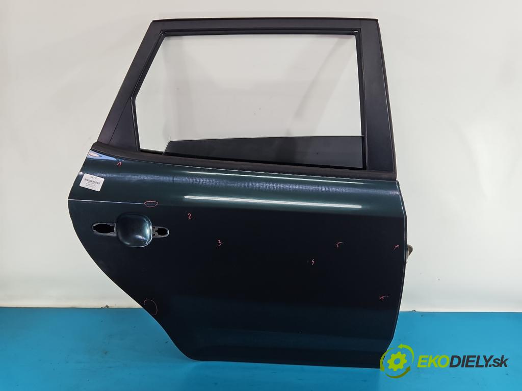 Kia Ceed I 2006-2012 2.0 crdi 140 hp manual 103 kW 1991 cm3 5- dveře zadní pravé  (Klika dveří ostatní)